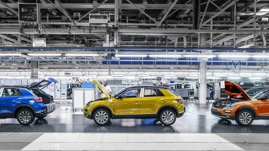Linha de produção da Volkswagen T-Roc na Autoeuropa