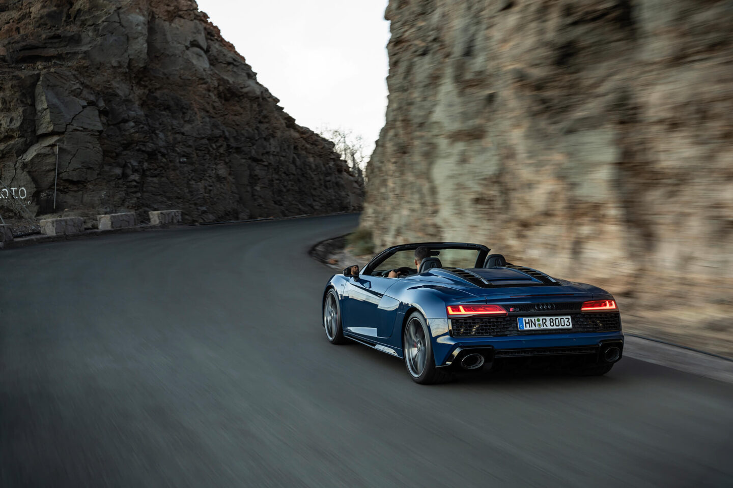 Audi R8 V10 Performance RWD Spyder