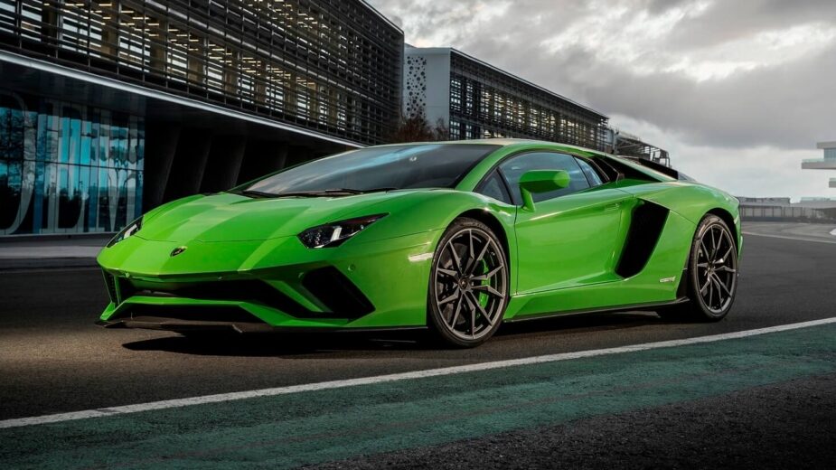 Lamborghini Aventador