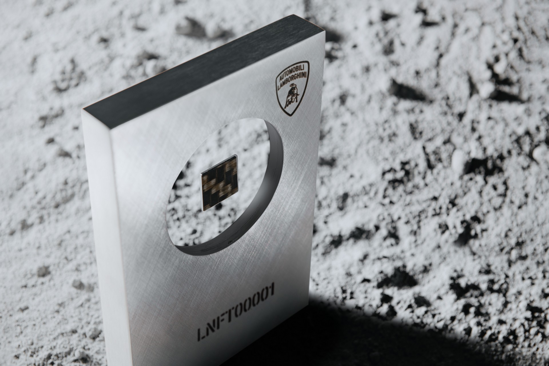 Lamborghini Space Key NFC