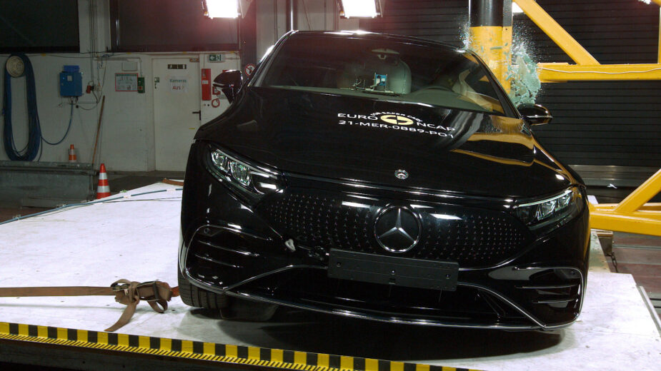 Euro NCAP Mercedes-Benz EQS