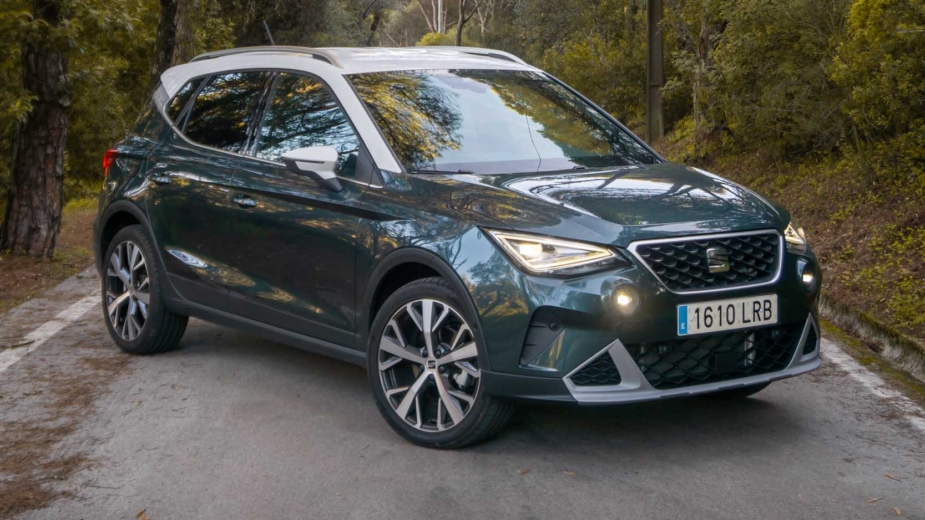 Testámos o renovado SEAT Arona 2022. Tudo o que mudou no SUV espanhol