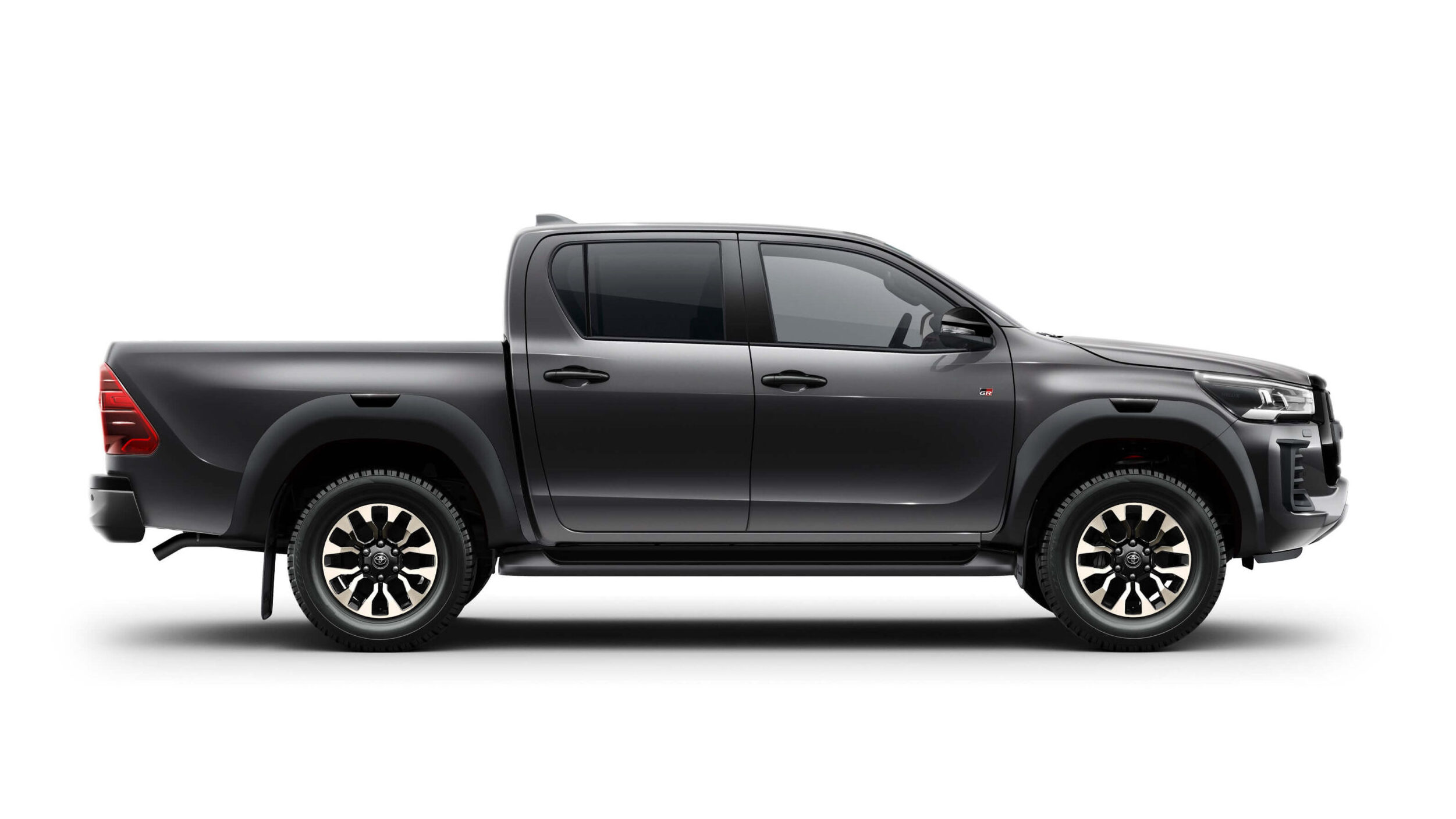 Toyota Hilux GR Sport perfil