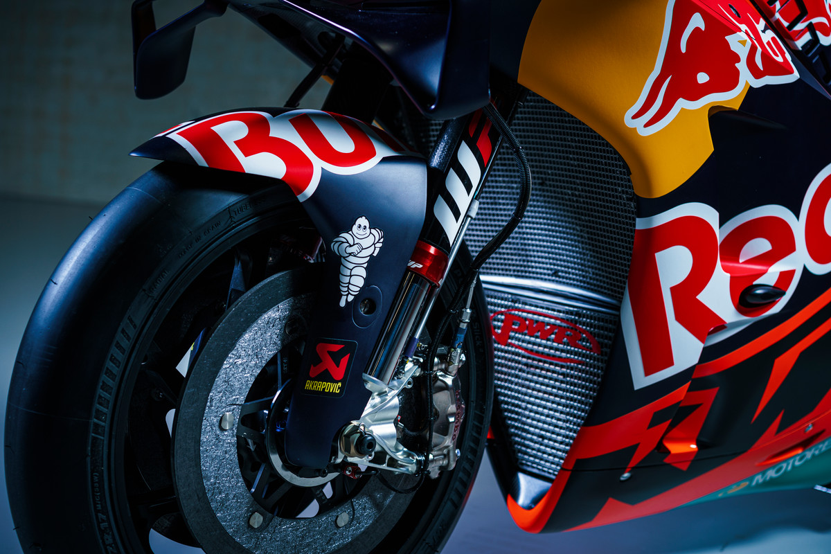 MotoGP 2022: Red Bull KTM apresentou motos e pilotos para a nova