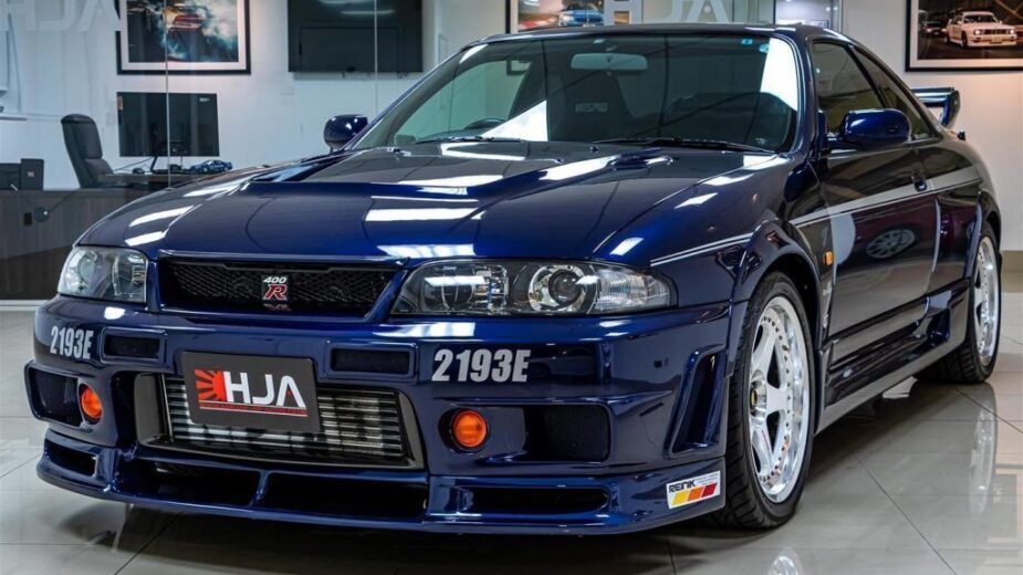 Nissan Skyline GT-R Nismo R400