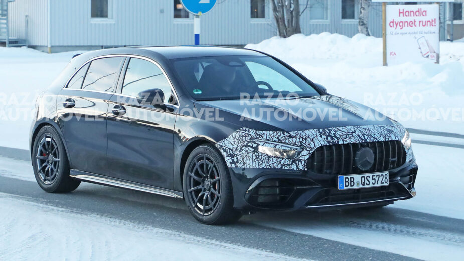 fotos-espia Mercedes-AMG A 45 frente