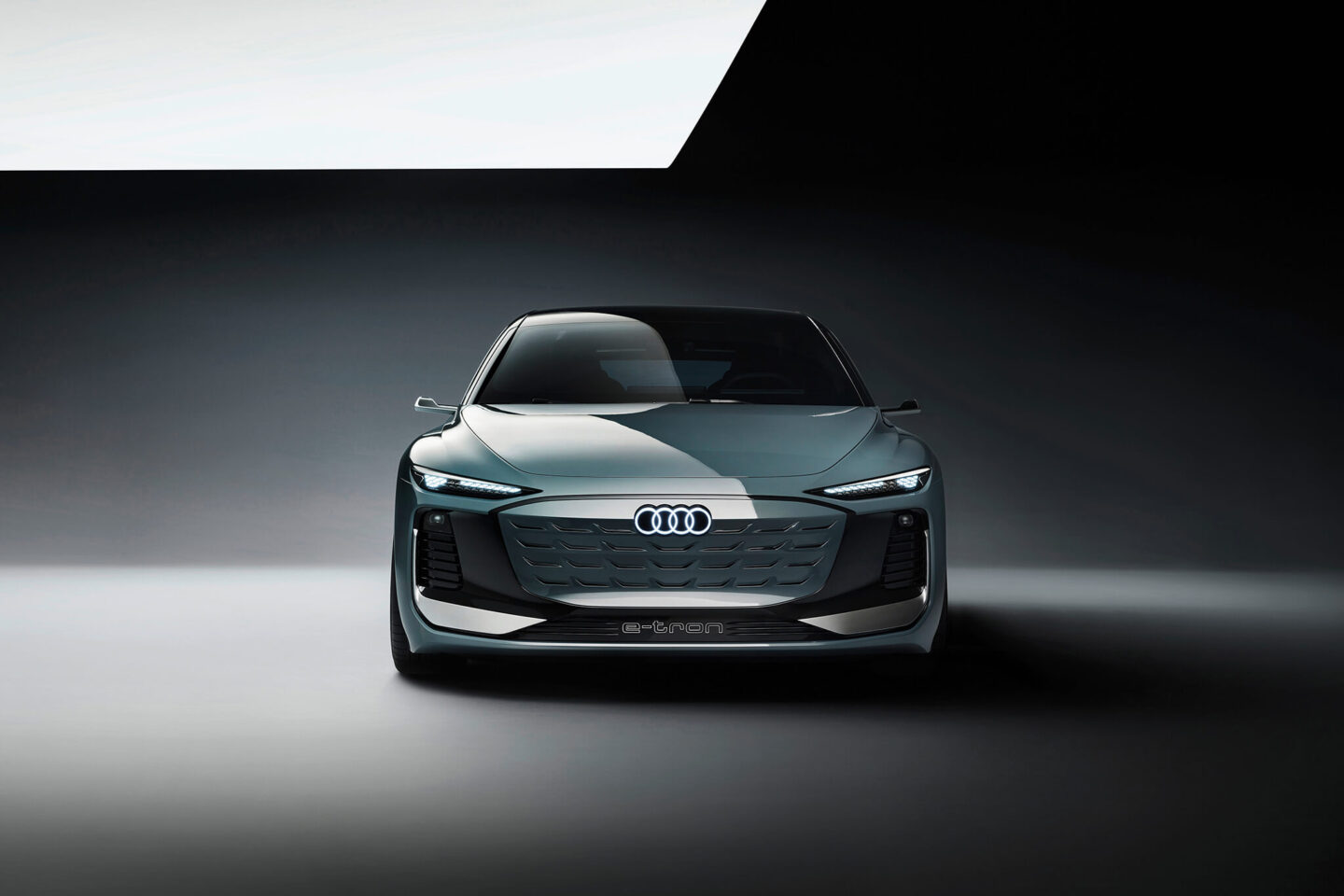 Audi A6 Avant e-tron concept