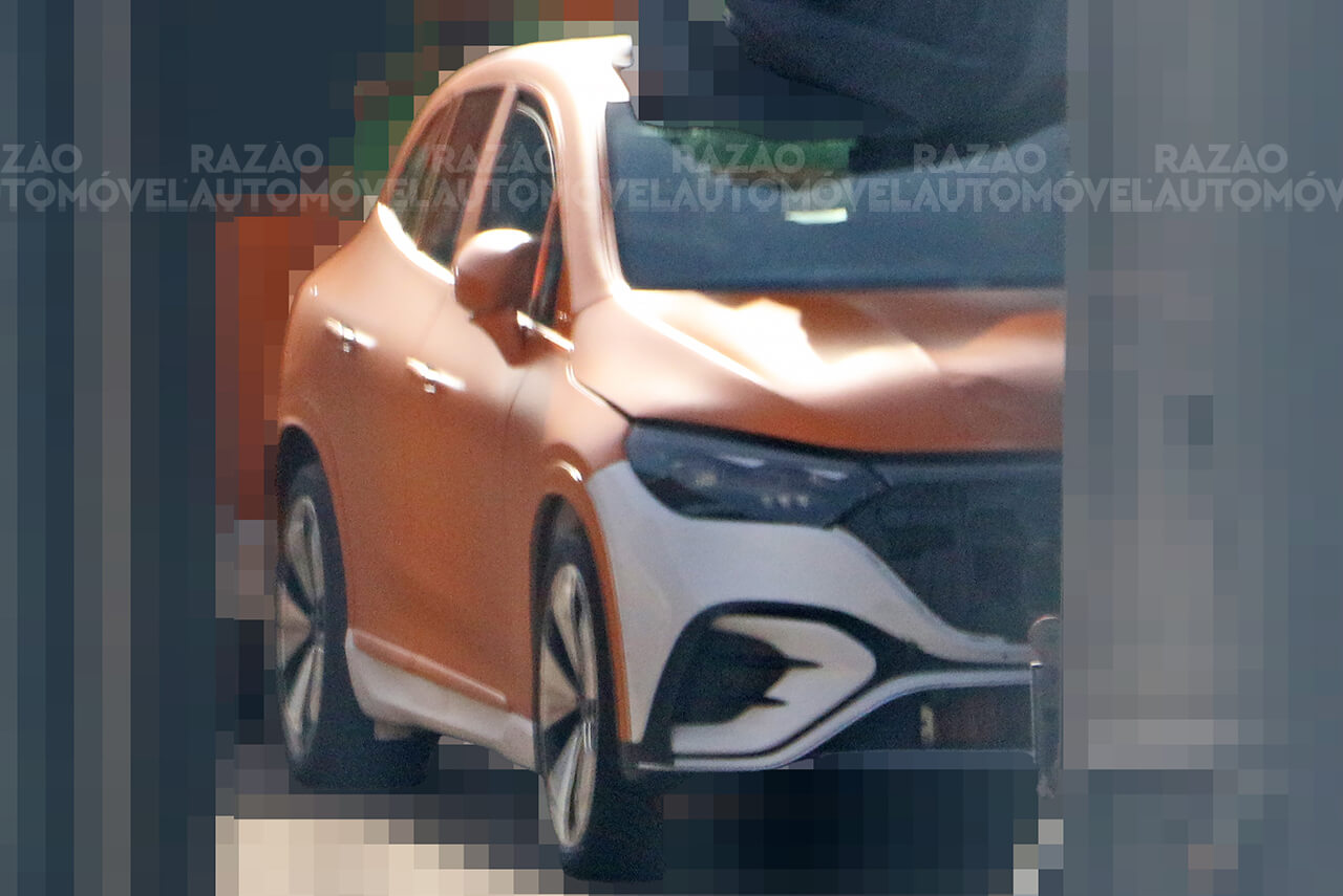 fotos-espia Mercedes-Benz EQE SUV