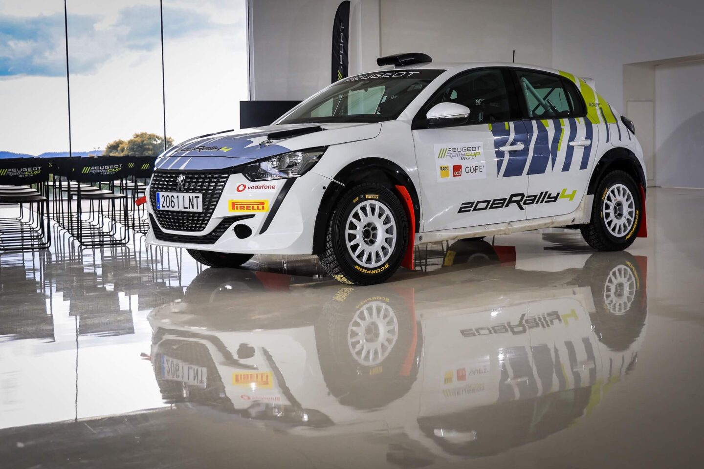 peugeot 208 rally4