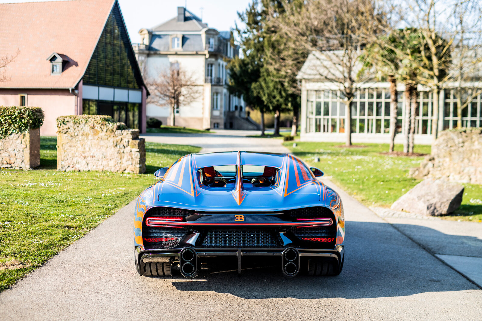 Bugatti Chiron Super Sport traseira