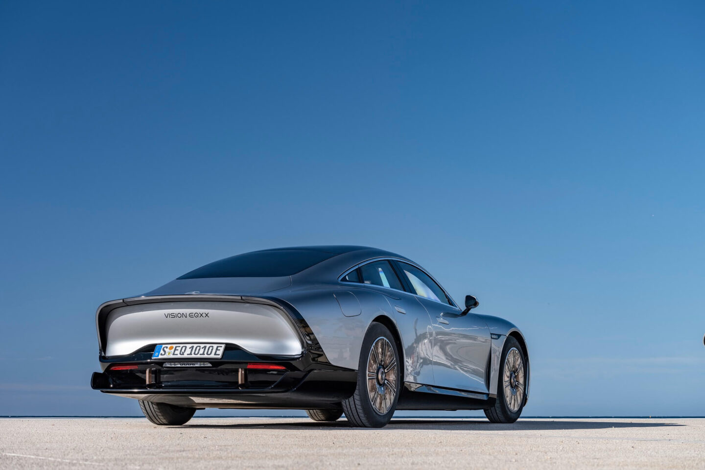 Mercedes-Benz Vision EQXX (4)