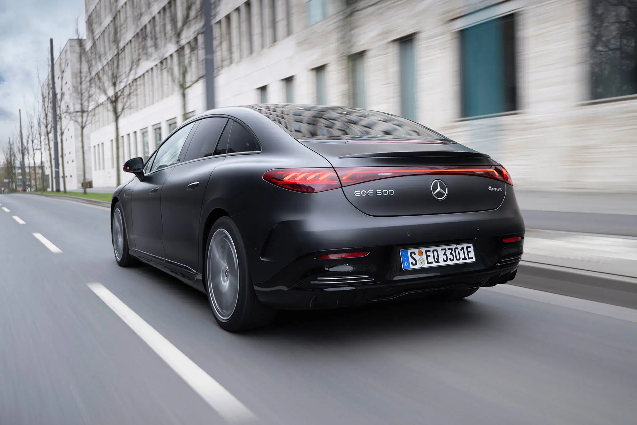 Mercedes-Benz EQE 500