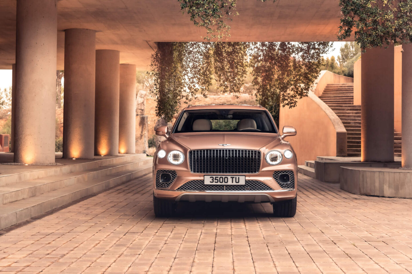 Bentley Bentayga EWB