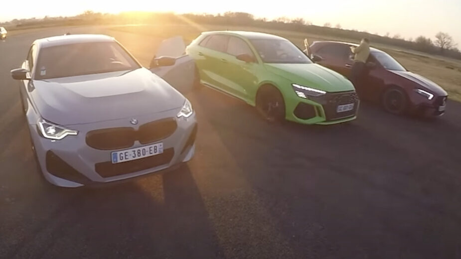 Drag race bmw m240i, audi rs 3, mercedes-amg a 45 s