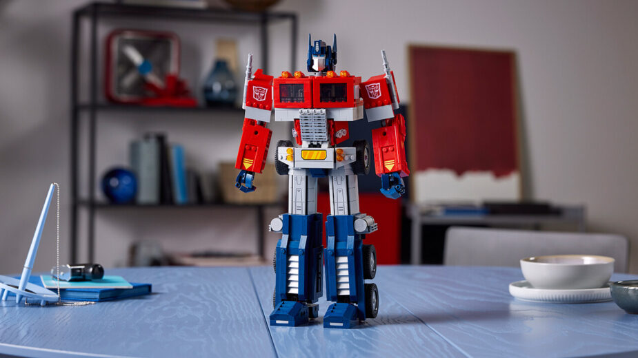 Optimus Prime Lego 2022 4