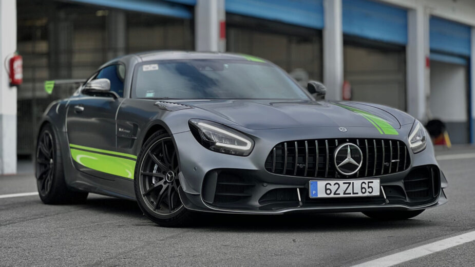 Mercedes-AMG GT R Pro Til Motorsport