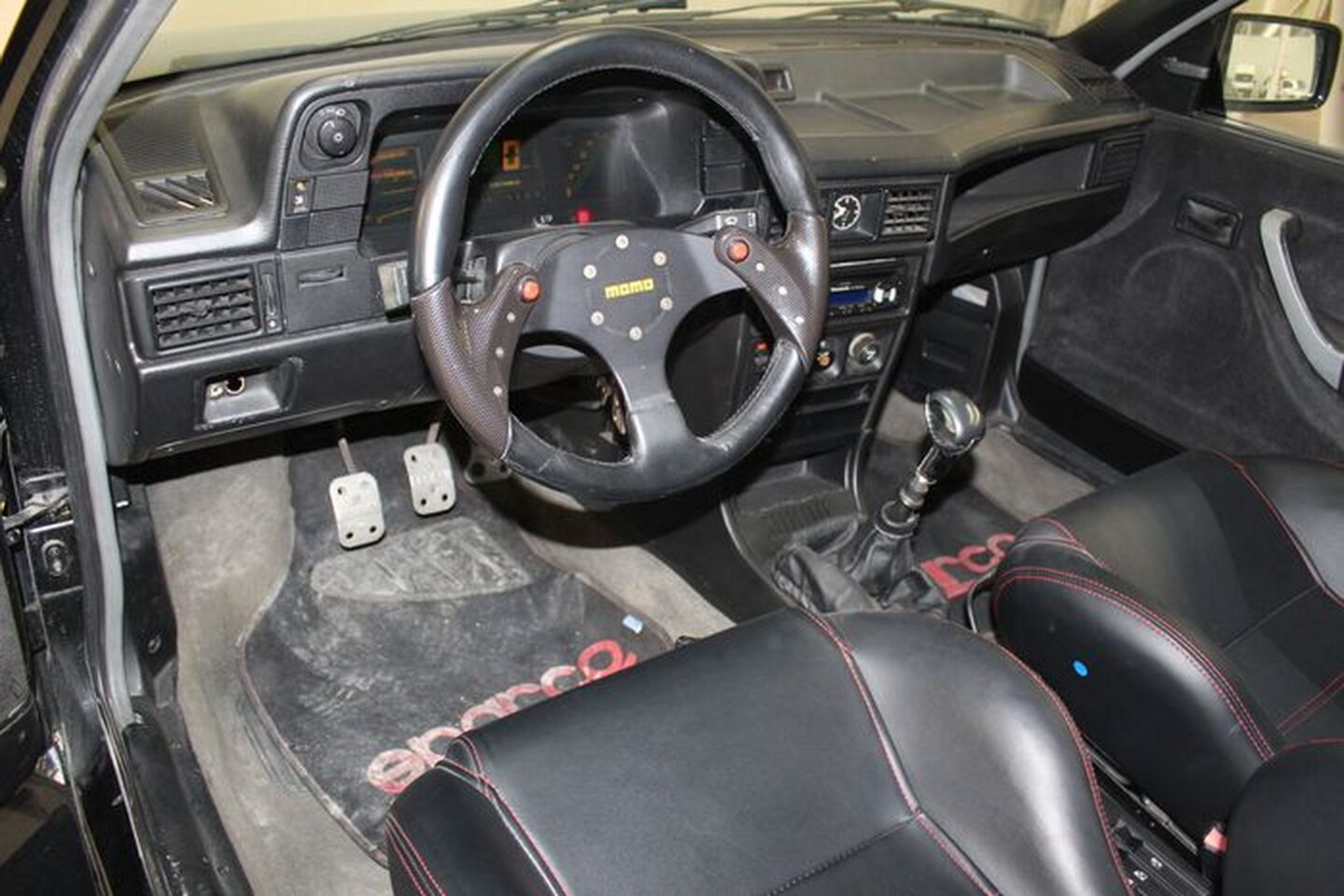 Opel Kadett GSi Koenig interior