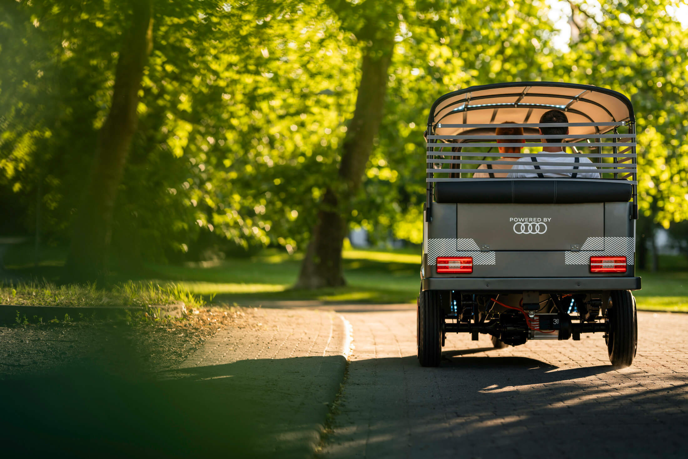 Audi e-tron baterias Tuk Tuk