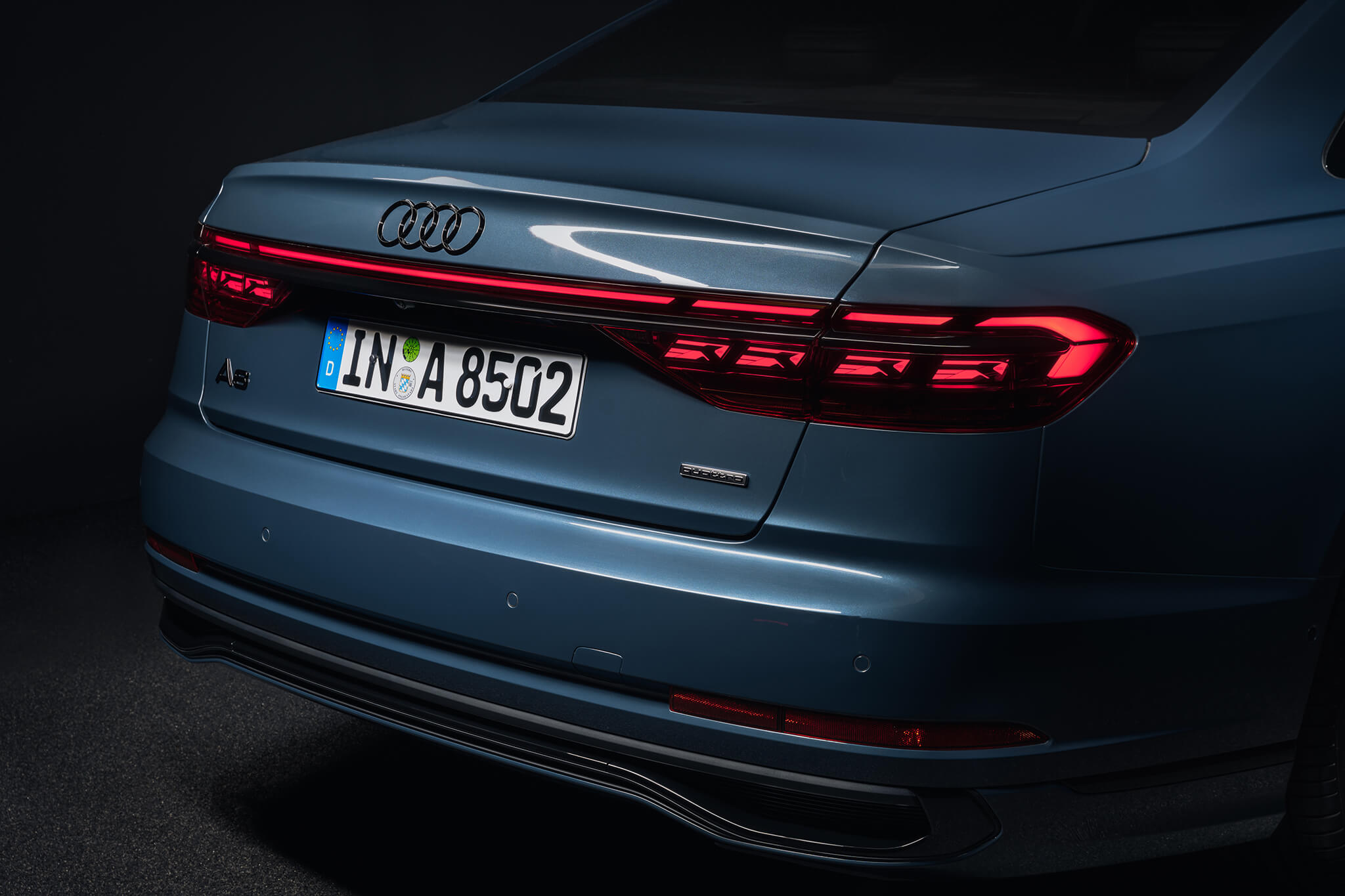 Audi A8 OLED