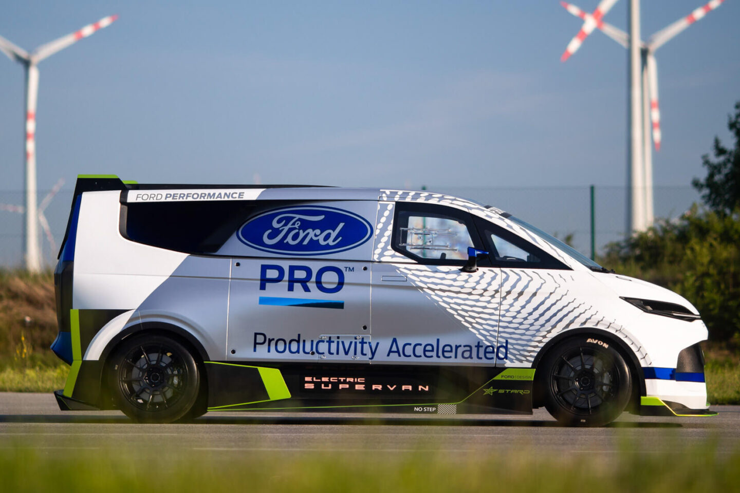Ford SuperVan