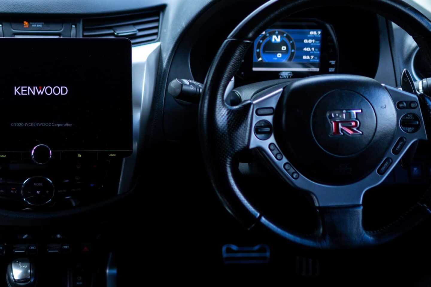 Nissan Navara-R