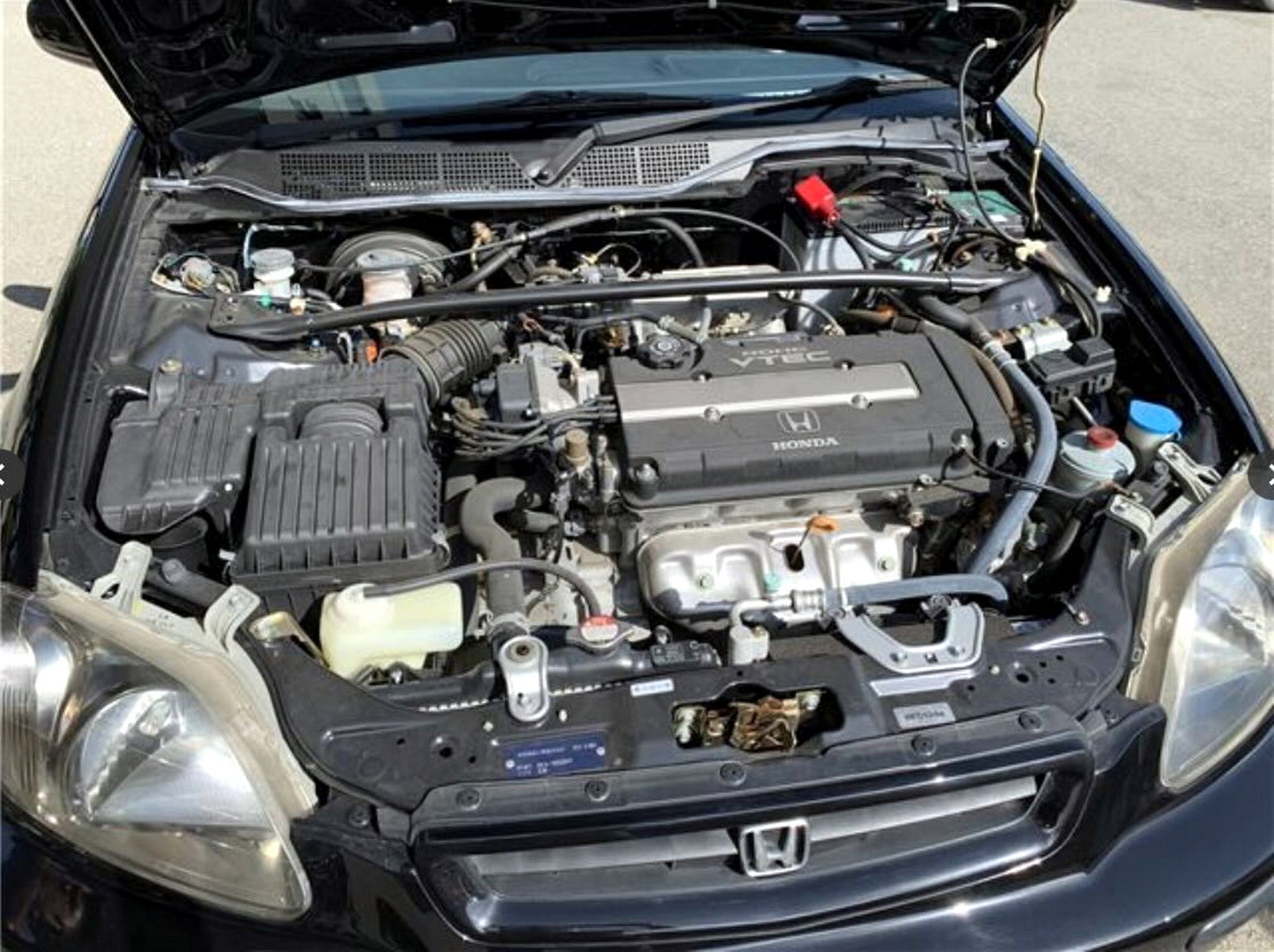 1996 Honda Civic SiR Engine