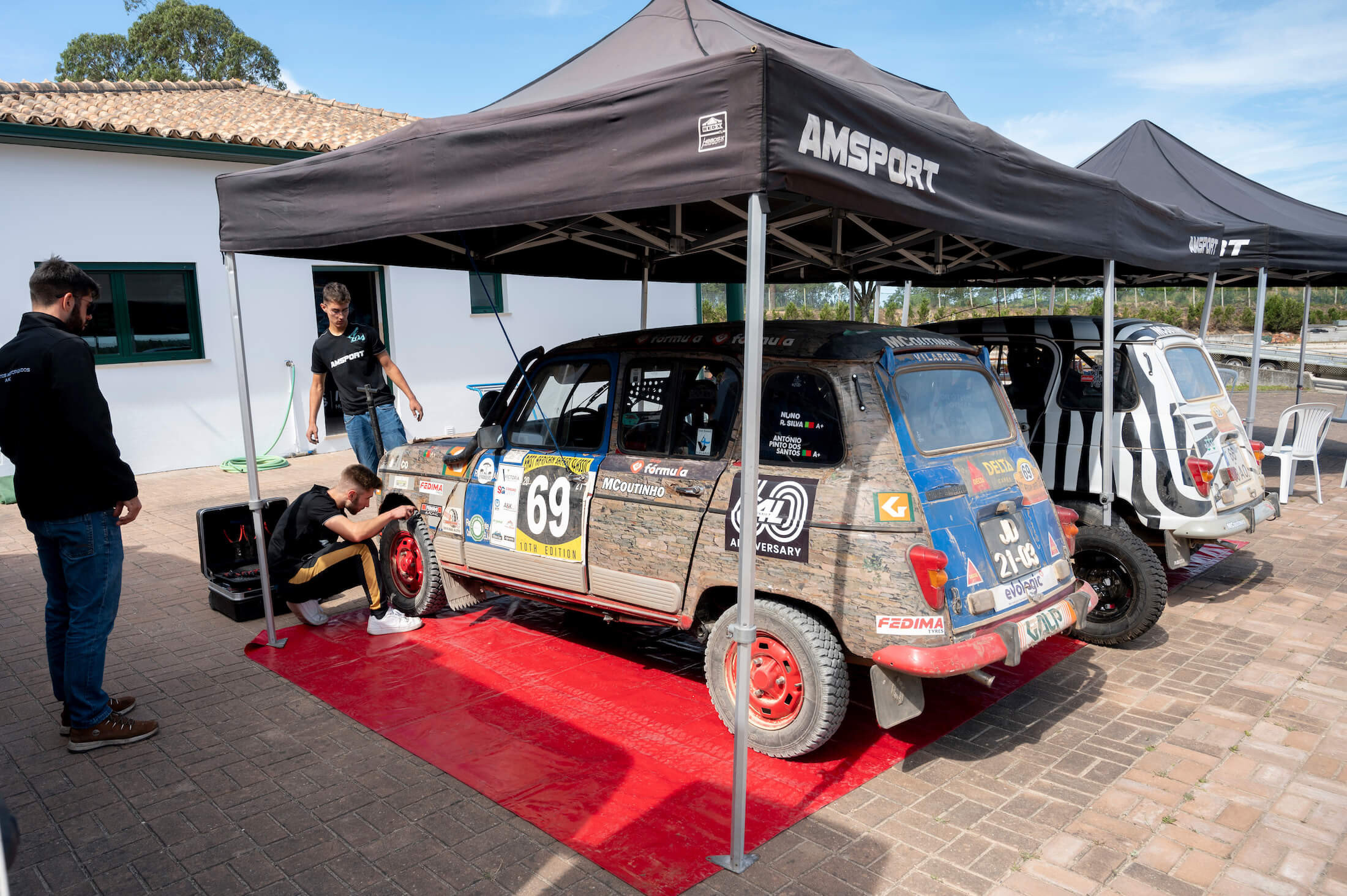 Renault 4L Rally Safari