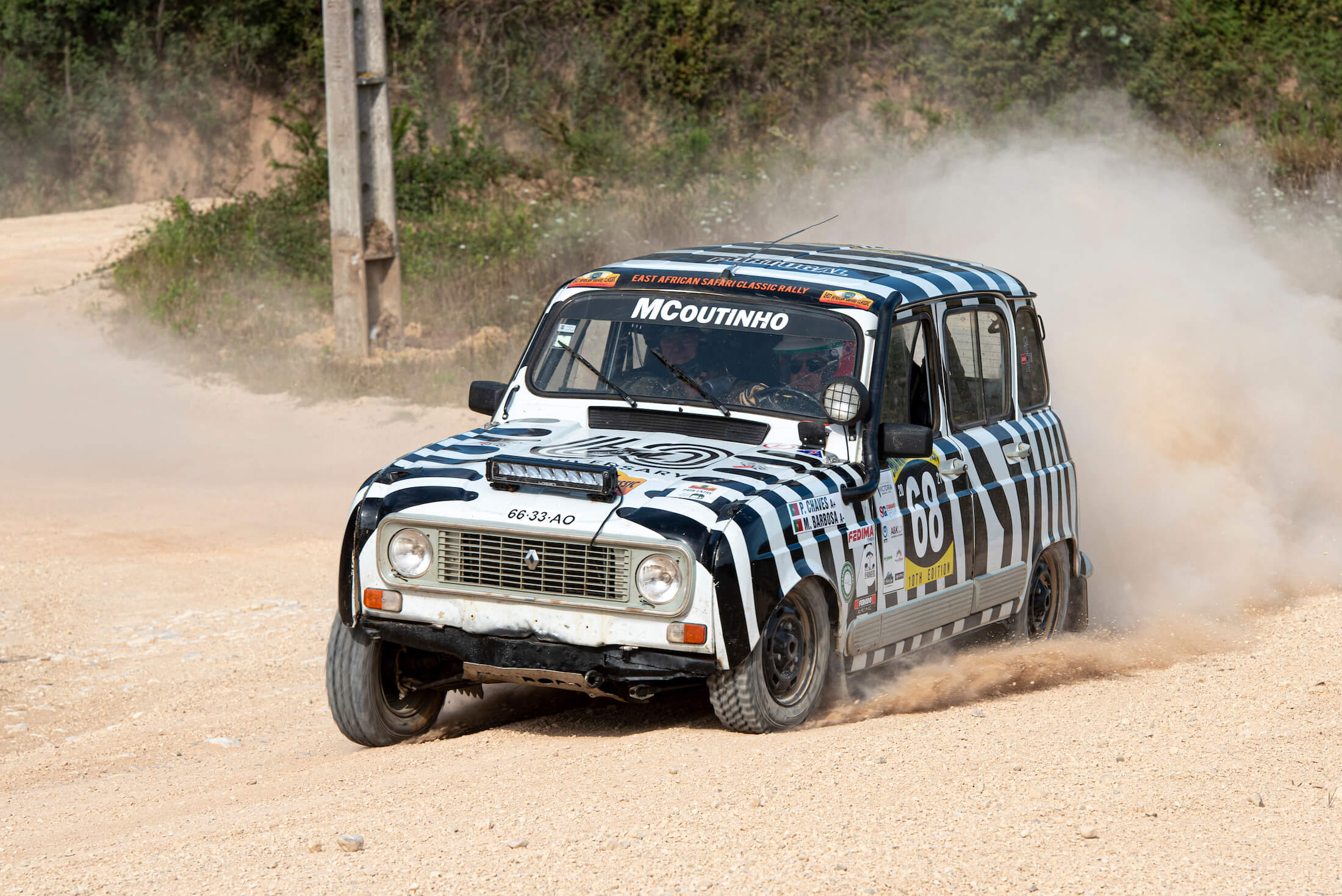 Renault 4L Rally Safari