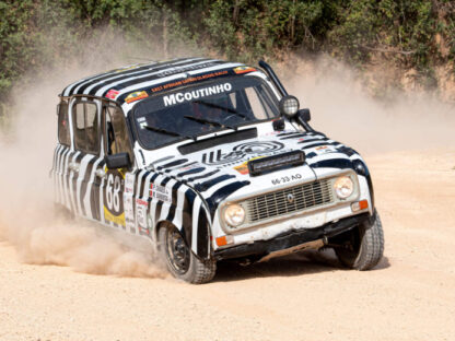 Renault 4L Rally Safari