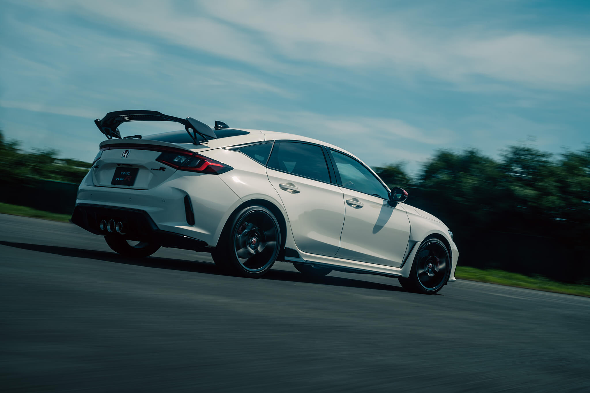 honda civic type R em circuito