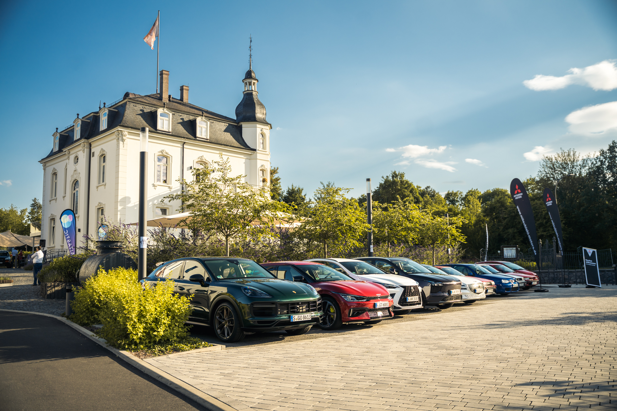 Panorâmica com os carros do GCOTY