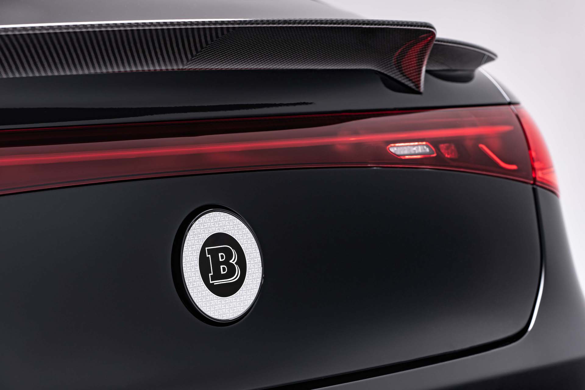 Brabus Mercedes-Benz EQS Tuning spoiler