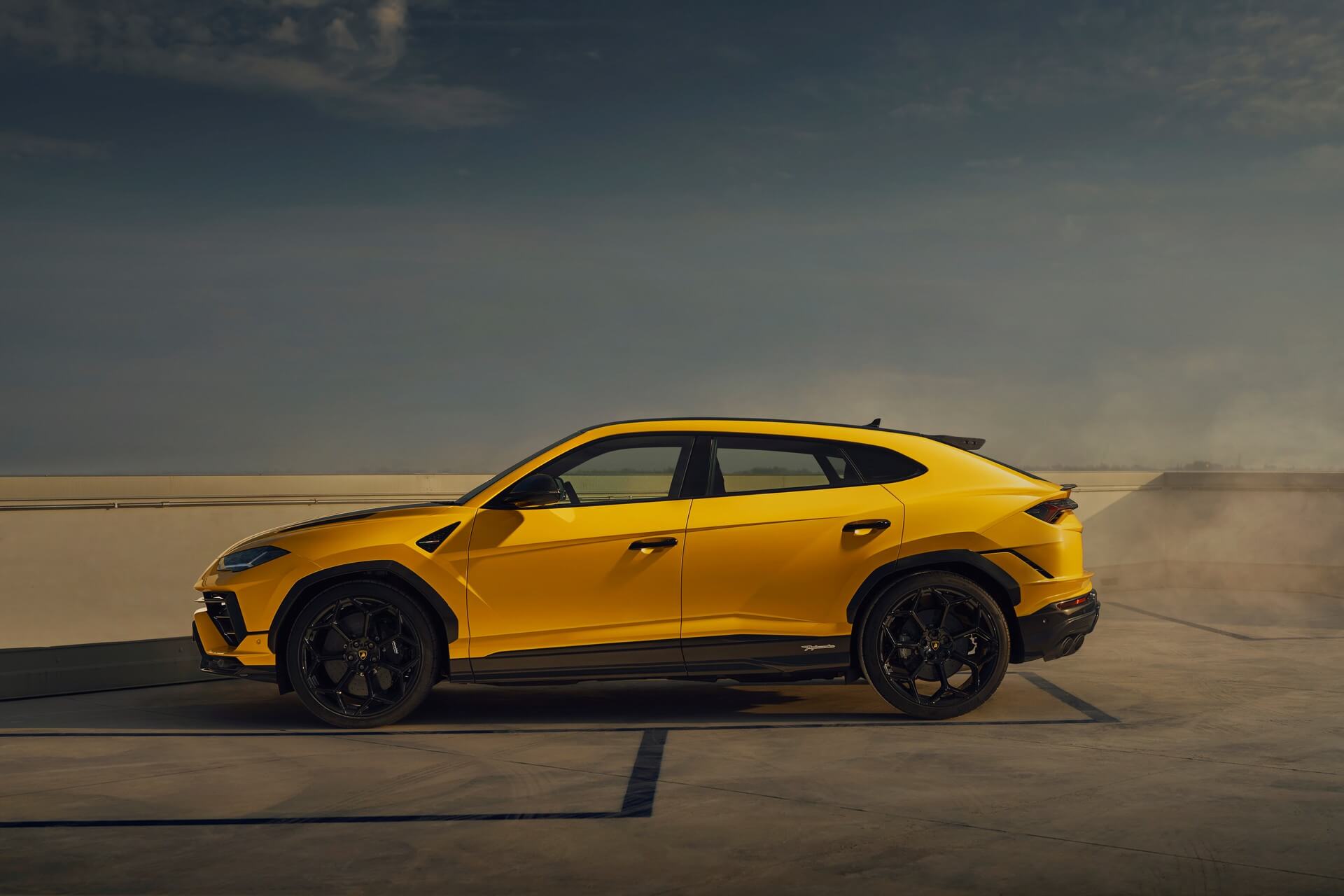 Lamborghini Urus Performante perfil