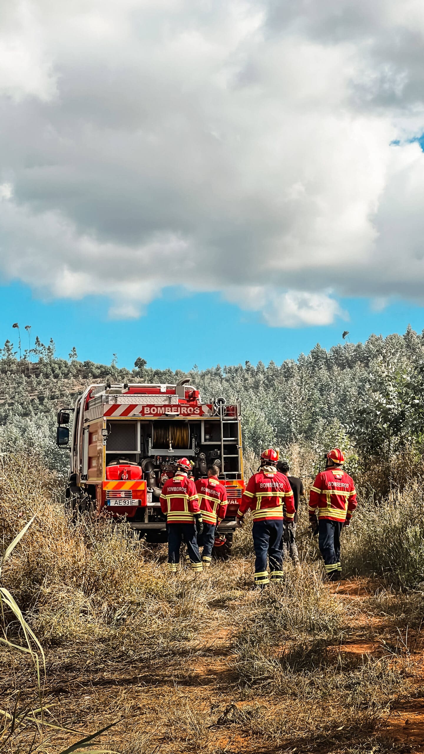 bombeiros com VFCI 