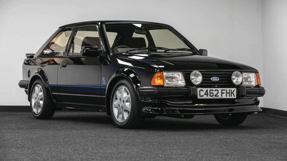 Ford Escort RS Turbo da princesa Diana, vista frente 3/4