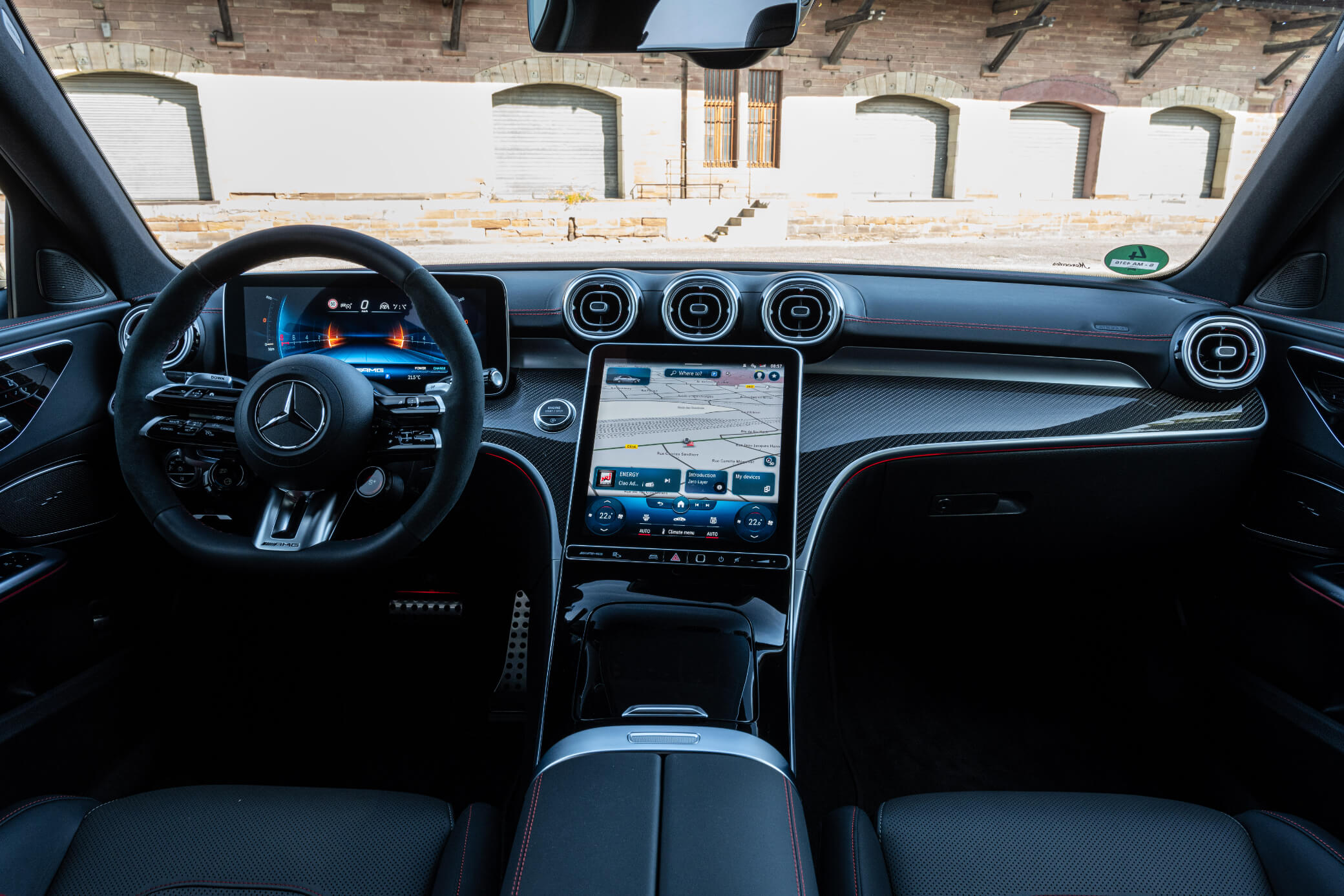 Mercedes-AMG C 43 interior