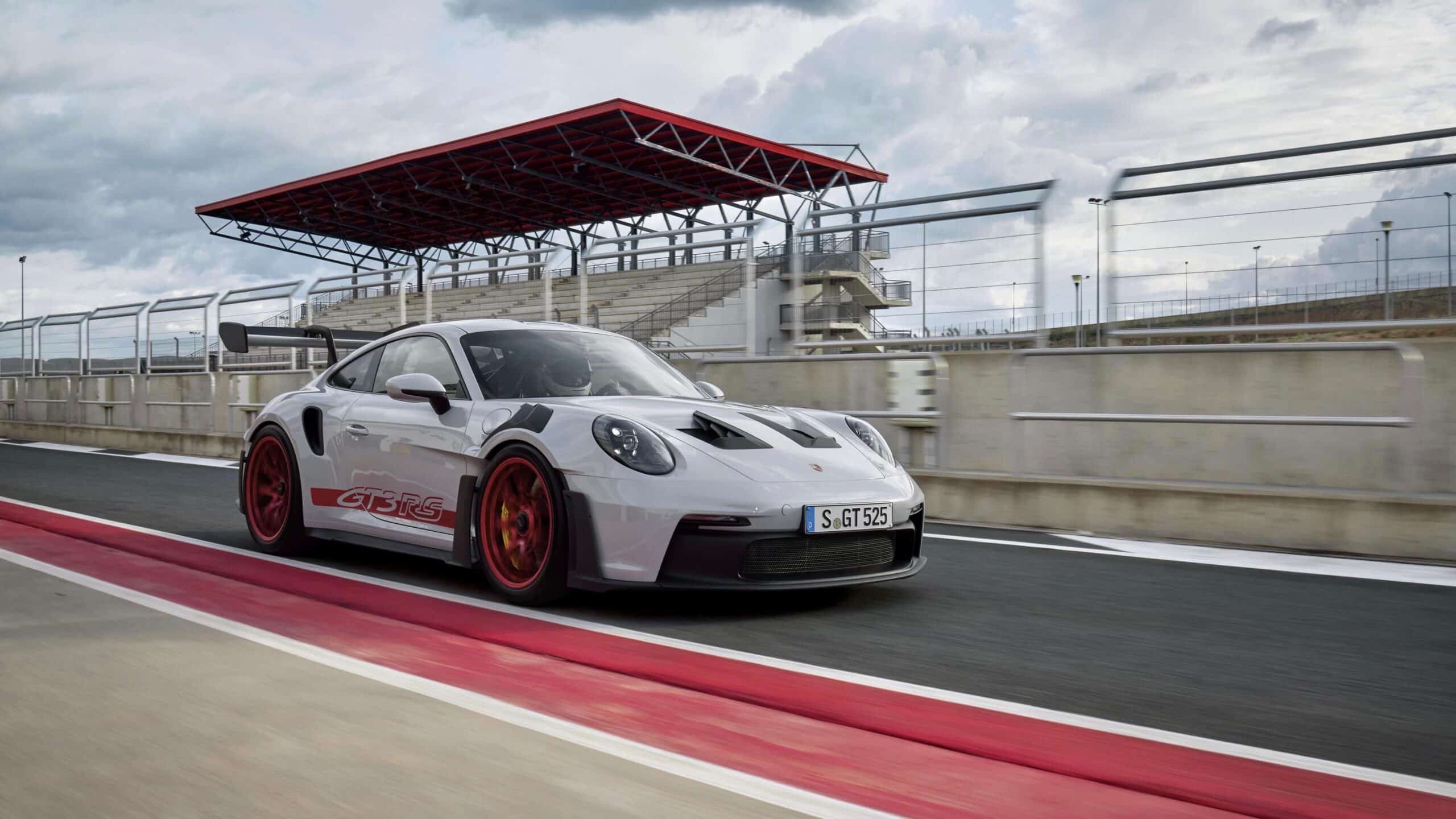 Porsche 911 GT3 RS frente