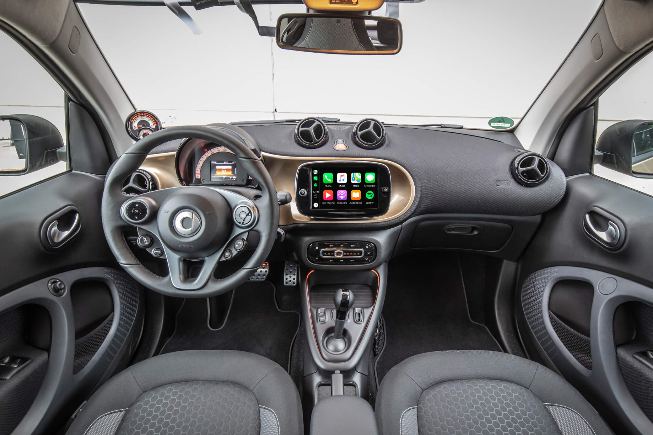 Smart EQ fortwo interior