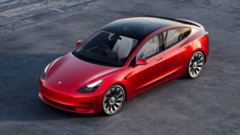 Tesla Model 3 dianteira