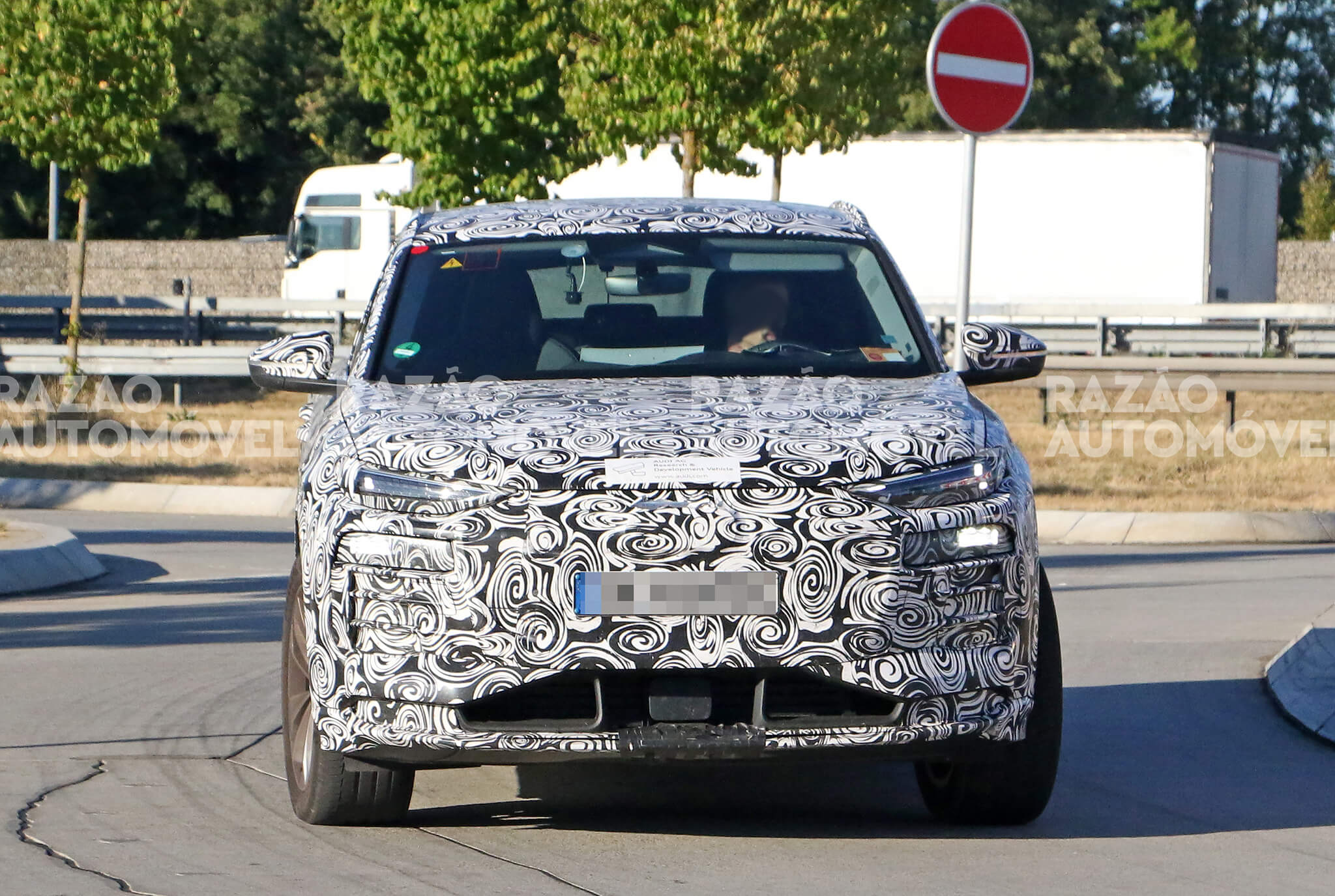 Audi Q6 e-tron Sportback vista frente