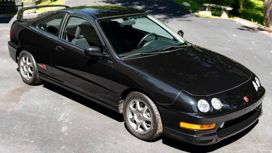 Acura Integra Type R vista dianteira 3/4