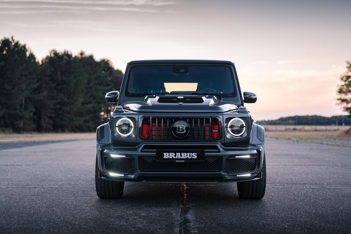 Brabus P900 Rocket Edition frente