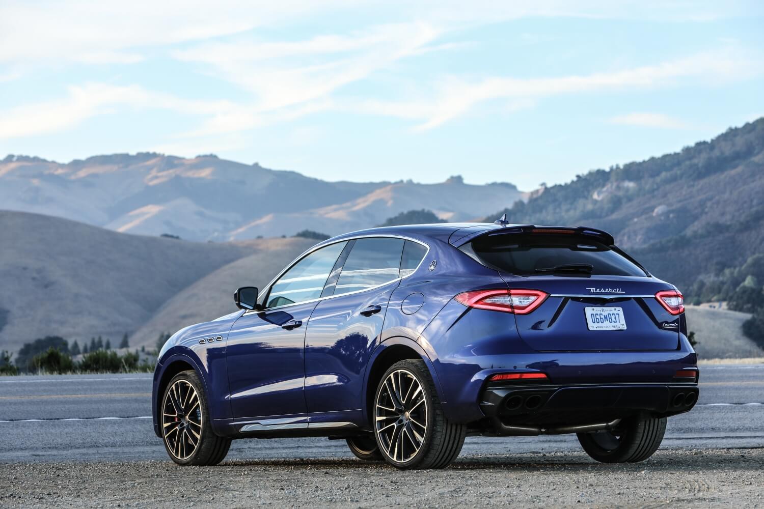 Maserati Levante Trofeo traseira