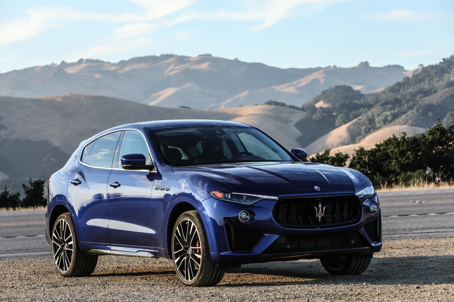 Maserati Levante Trofeo dianteira