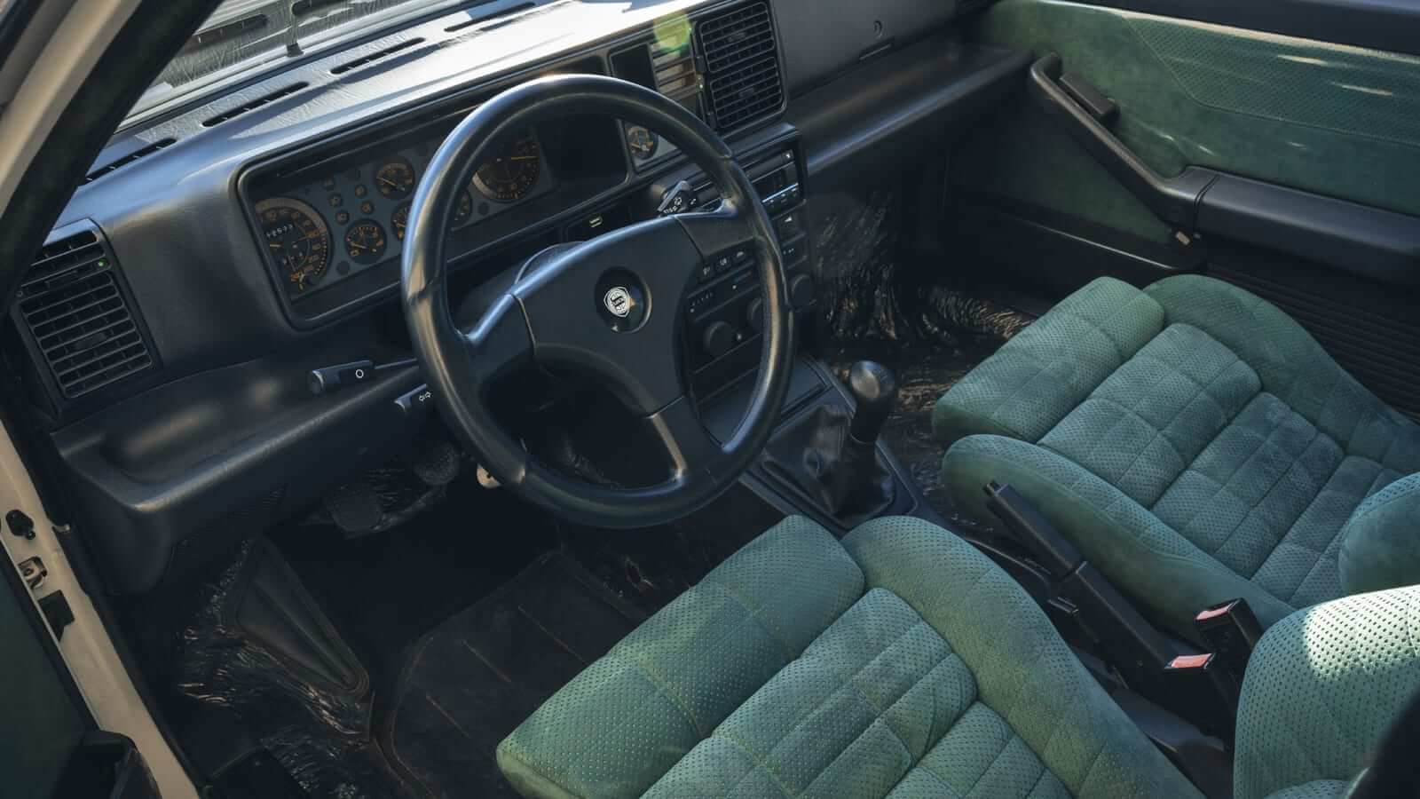 interior Maturo Lancia Delta HF Integrale Classic