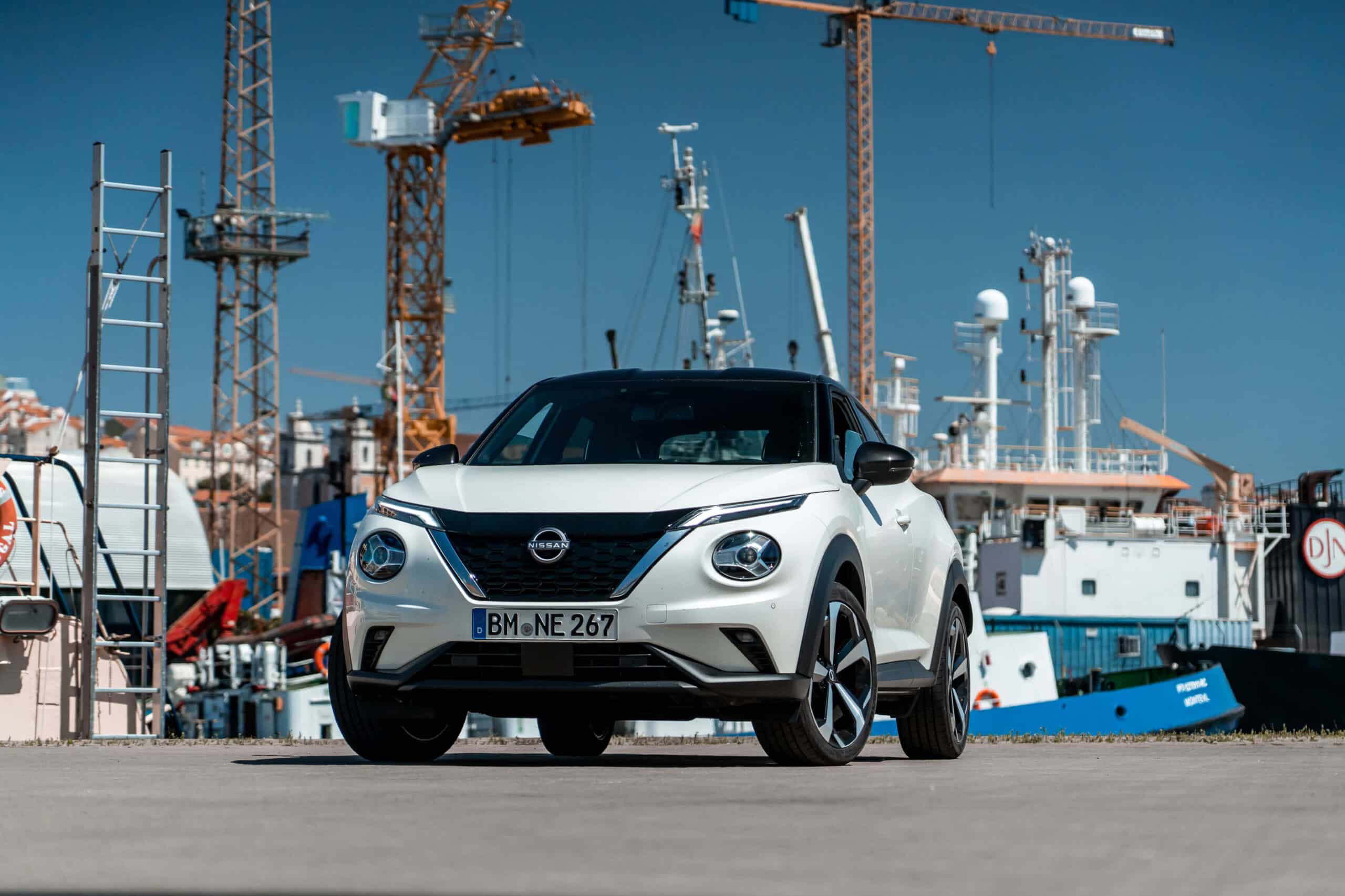 Nissan Juke Hybrid vista dianteira