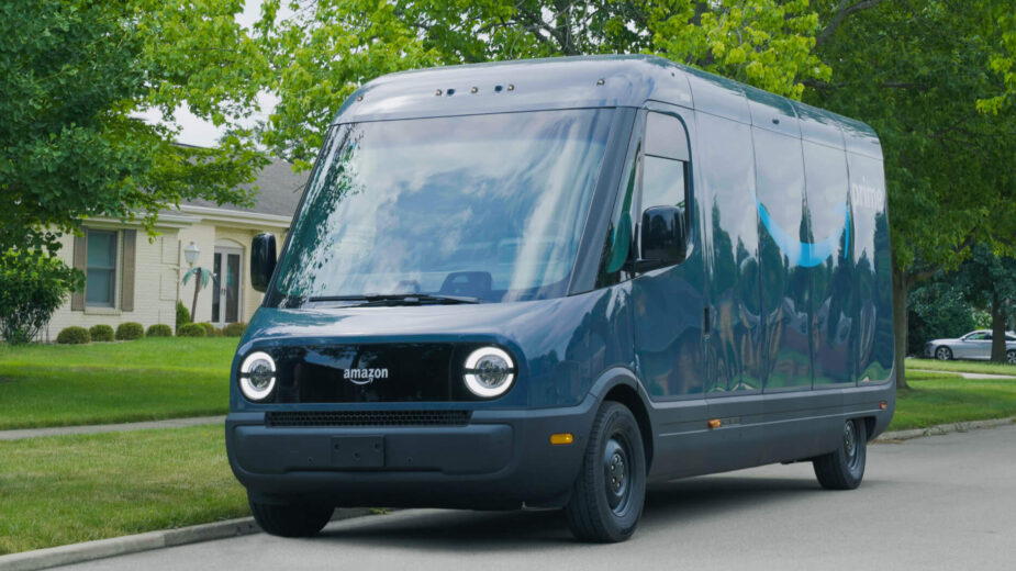 Rivian Van Amazon EDV vista frente