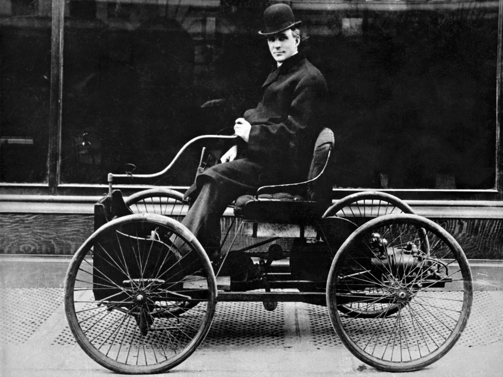 Henry Ford com o Quadricycle