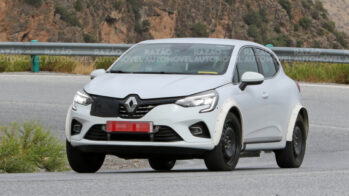 Renault Clio protótipos fotos-espia vista dianteira 3/4