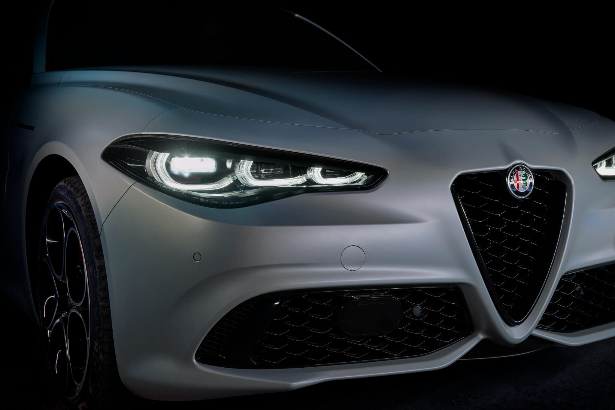 farol LED do Giulia Competizione